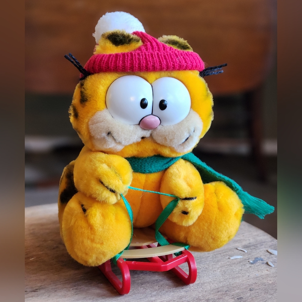 Vintage Garfield Takes The Mountian Stuffed Animal 1980s Like NEW